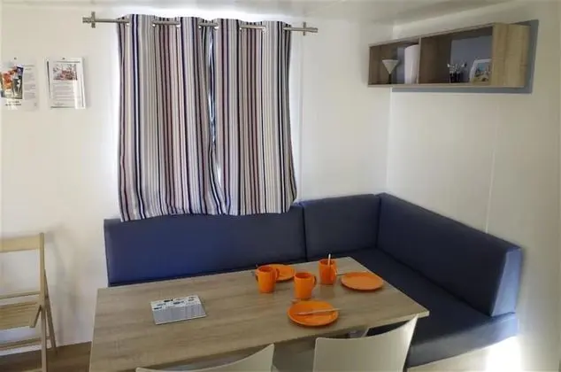 Premium Karavan, 2 Yatak Odası, Sıcak Su Havuzu