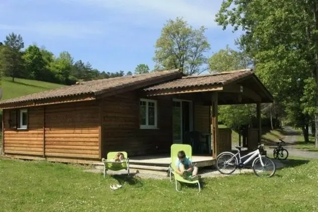 Dağ Evi (Charlay)