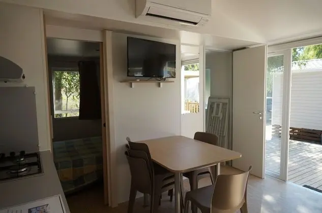 Karavan (Ostriconi, 6 persons)