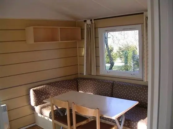 Comfort Karavan (B- 4 Pers -Lys)