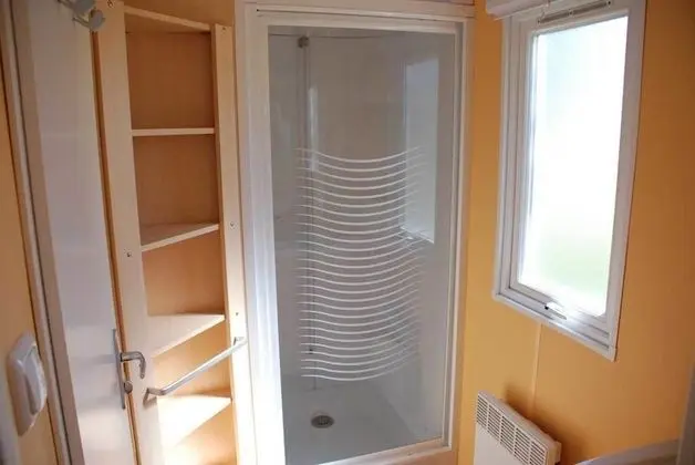 Comfort Karavan (B- 4 Pers -Lys)