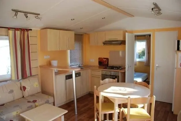 Comfort Karavan (C -4 Pers -Margeride)