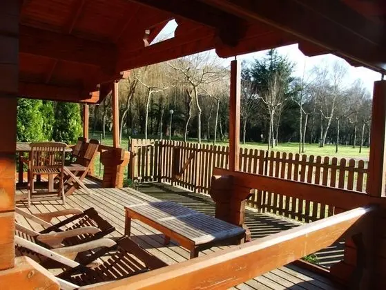 Kulübe, Bahçe Manzaralı