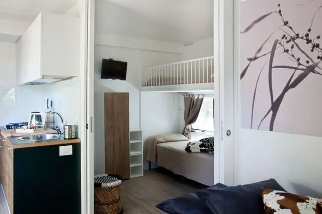 Karavan (Maison Chic)