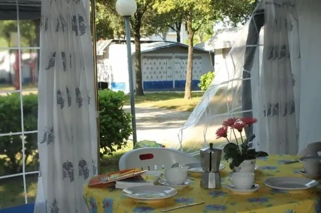 Karavan (Aqua)