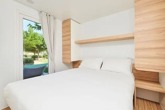 Premium Karavan