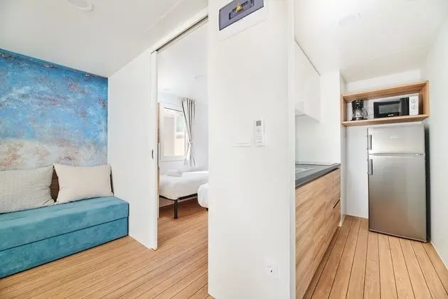 Premium Karavan