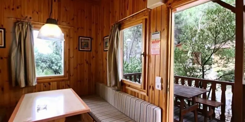 Bungalov