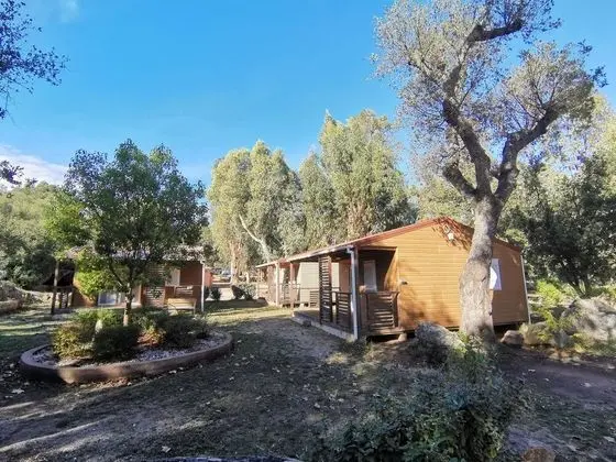 Dağ Evi, Banyolu/Duşlu (ombragés)
