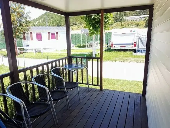 Family Bungalov, 2 Yatak Odası, Teras (4 Pax)