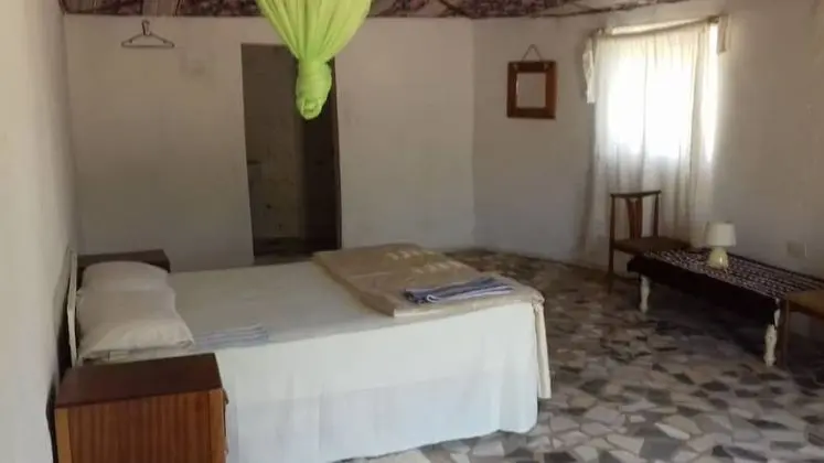 Basic Tek Büyük Yataklı Oda