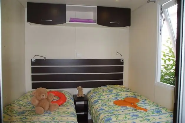 Karavan, 2 Yatak Odası, Havuz Kullanımı (Colorado)