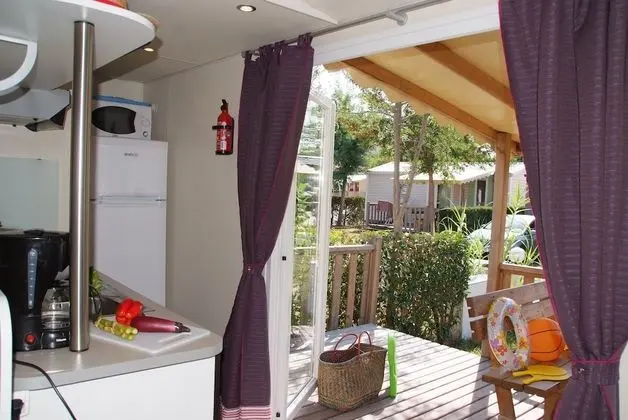 Karavan, 2 Yatak Odası, Havuz Kullanımı (Colorado)