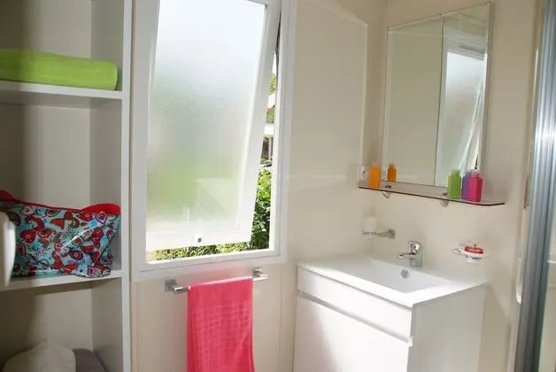 Karavan, 2 Yatak Odası, Havuz Kullanımı (Colorado)