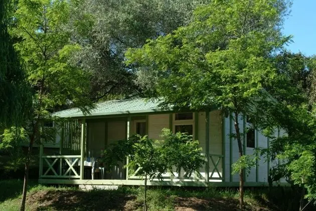 Bungalov (Cottage)