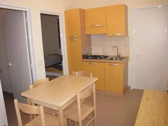 Apart Daire, 2 Yatak Odası, Sigara İçilmez