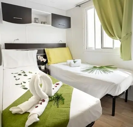 Karavan, Birden Çok Yatak