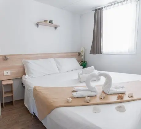 Karavan, Birden Çok Yatak, Plaj Kenarı