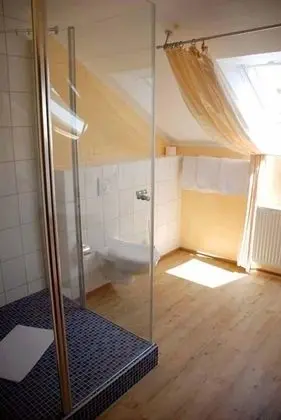 Karavan (6)
