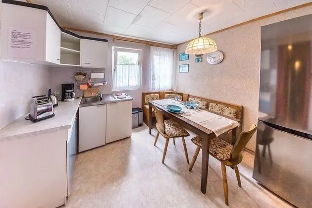 Ev (incl. cleaning fee 40 EUR)