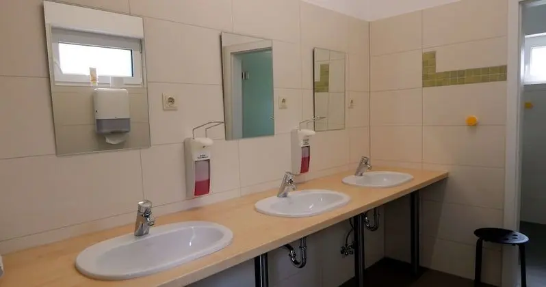 Basic Ortak Ranzalı Oda, 1 Yatak Odası, Ortak Banyo