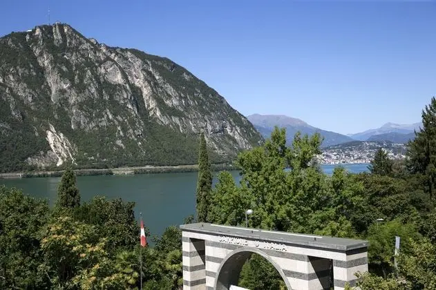 Panoramic Süit, Balkon, Göl Manzaralı (Overview)