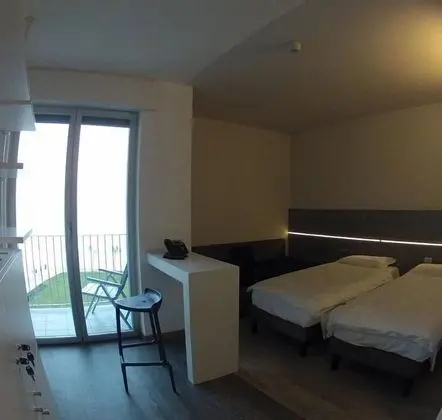 Tek Büyük veya İki Ayrı Yataklı Oda