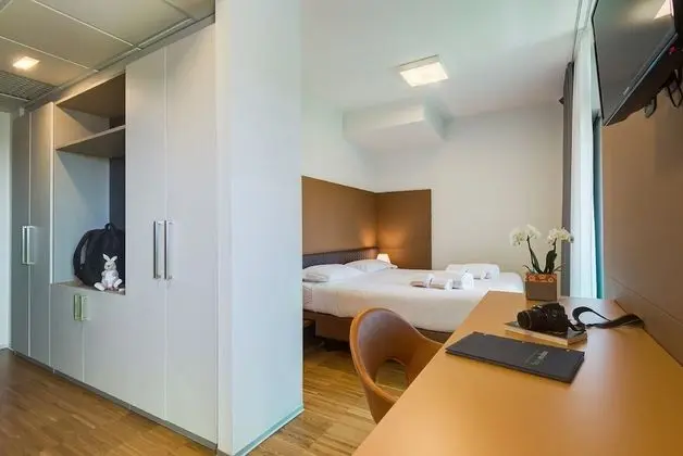 Standard Üç Kişilik Oda