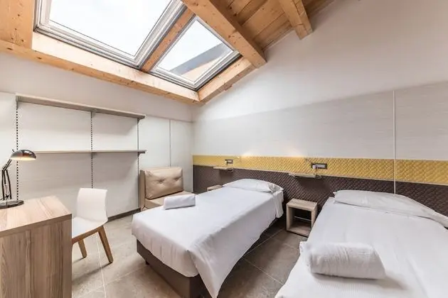 Standard Tek Büyük veya İki Ayrı Yataklı Oda