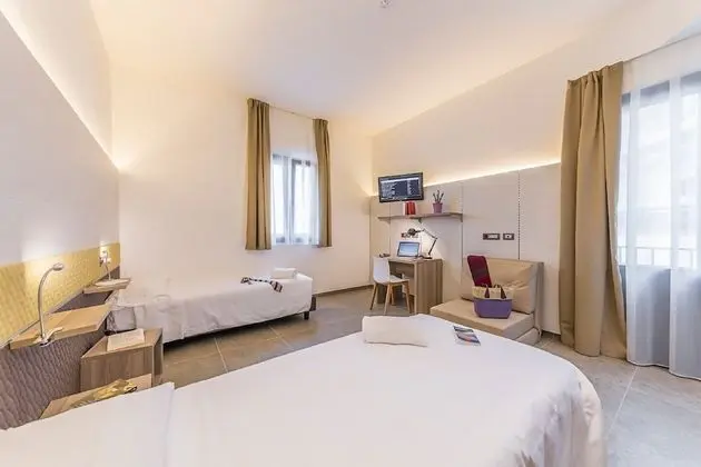 Superior Tek Büyük veya İki Ayrı Yataklı Oda