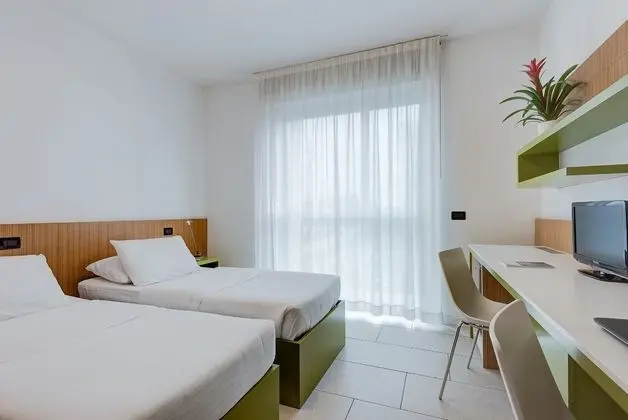 Classic Üç Kişilik Oda