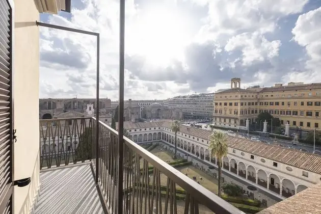 Deluxe Tek Büyük Yataklı Oda, Balkon