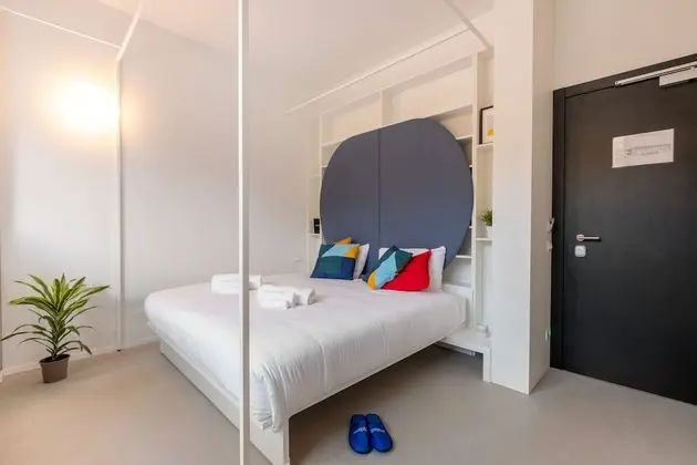 Comfort Büyük Yataklı Tek Kişilik Oda