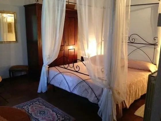 Tek Büyük Yataklı Oda