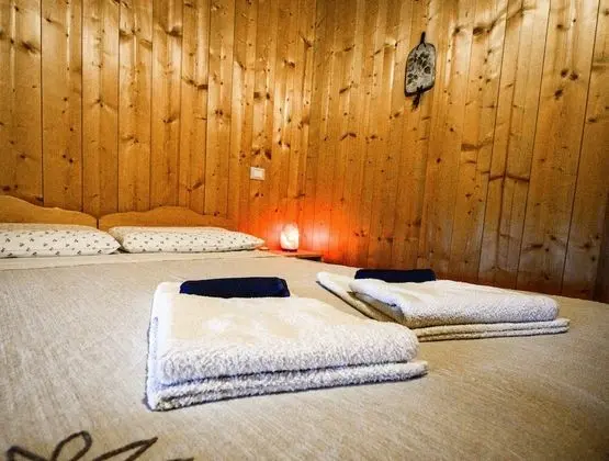 Deluxe Büyük Yataklı Tek Kişilik Oda, 1 Yatak Odası, Özel Banyo, Bahçeli