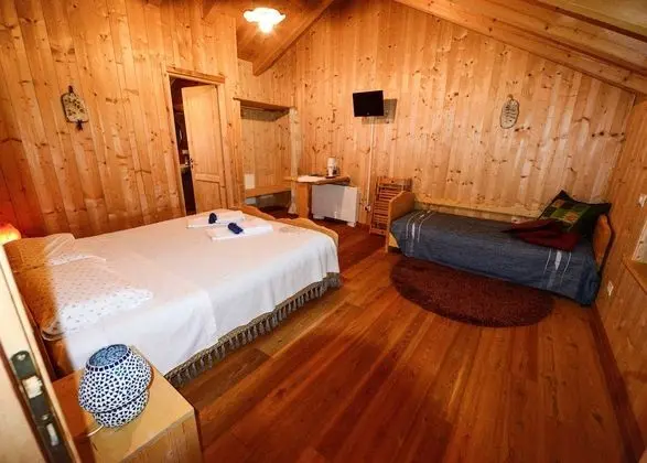 Deluxe Tek Büyük veya İki Ayrı Yataklı Oda, 1 Yatak Odası, Bahçe Manzaralı