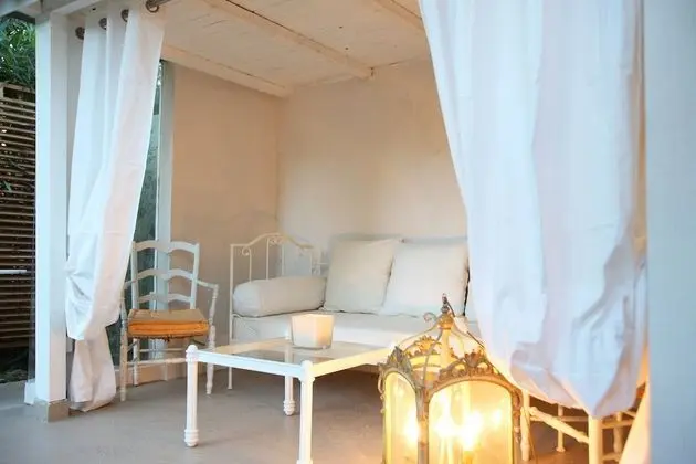 Kır Evi (Tribord)