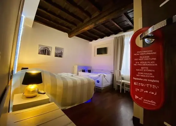 Exclusive Stüdyo Süit