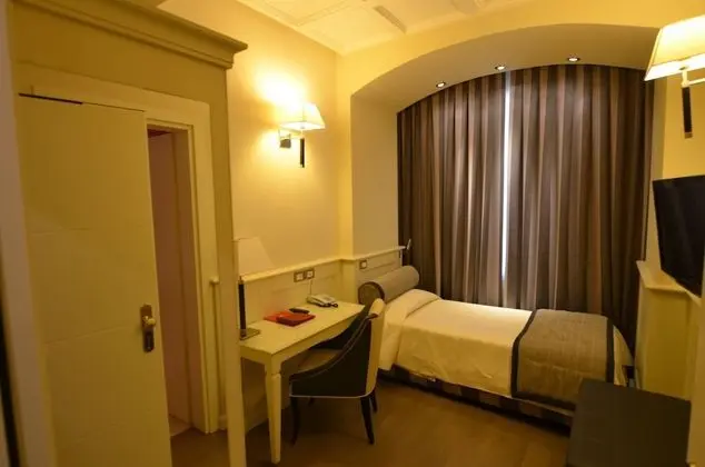 Deluxe Tek Kişilik Oda