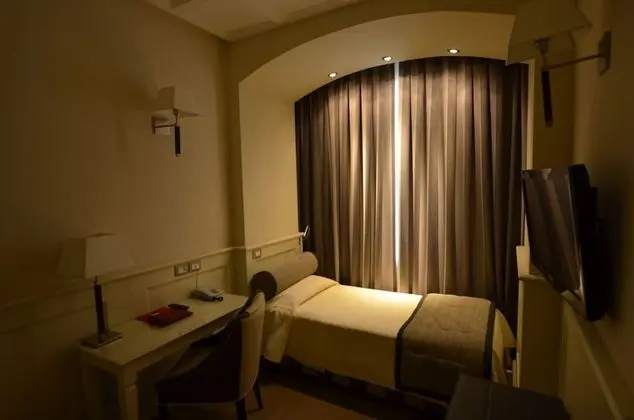 Deluxe Tek Kişilik Oda