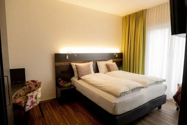 Deluxe Tek Büyük Yataklı Oda, Balkon