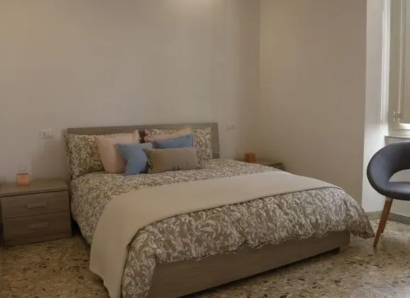 Superior Oda (Pellegrino Bathroom not in room)