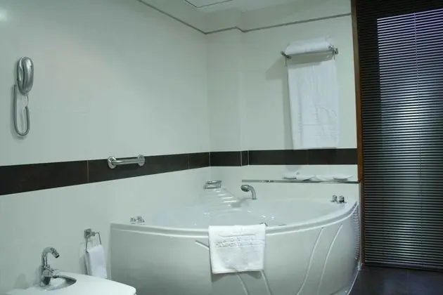 1 Çift Kişilik Veya 2 Tek Kişilik Yatak Standard