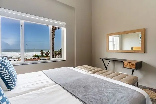 Beach Studios - Pool Club Studios
