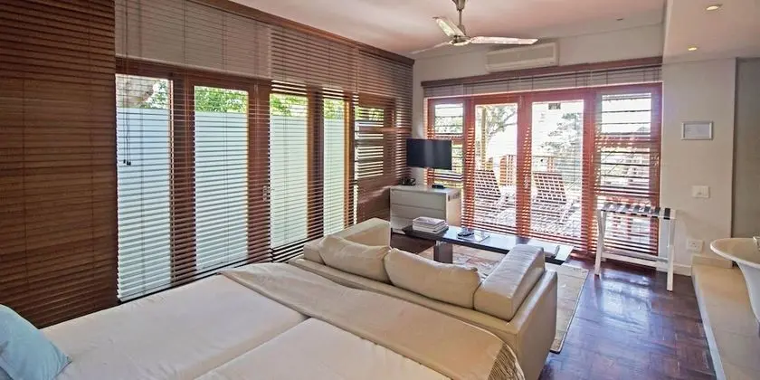 Luxury Oda, 1 En Büyük (King) Boy Yatak