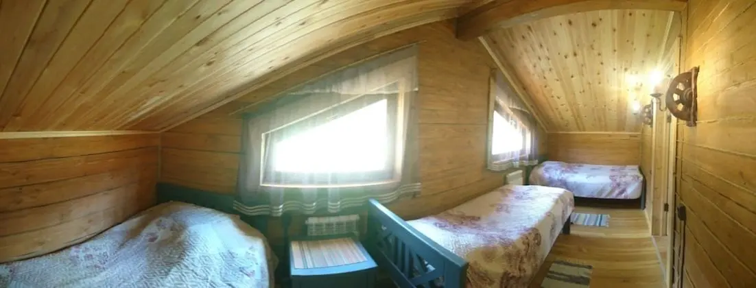 Kır Evi (America)