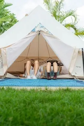 Tent Garden View