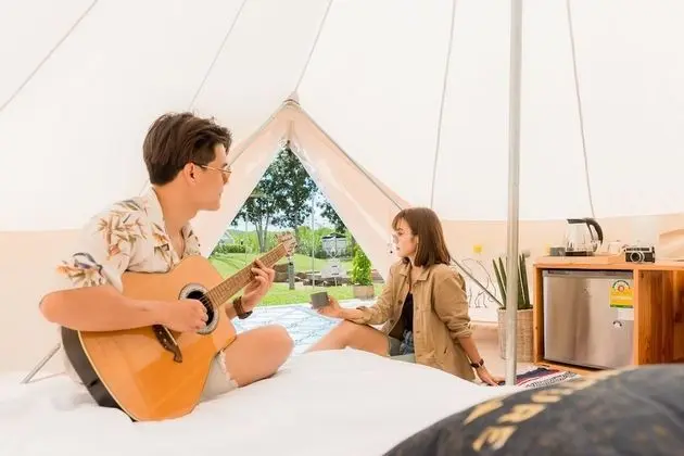 Tent Garden View