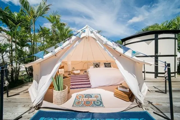 Tent Garden View