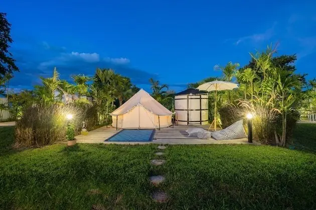 Tent Garden View